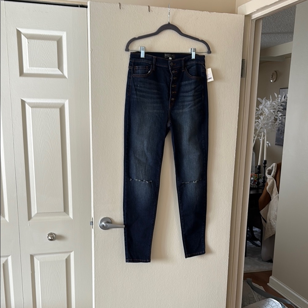 Women's Dark Blue Jeans